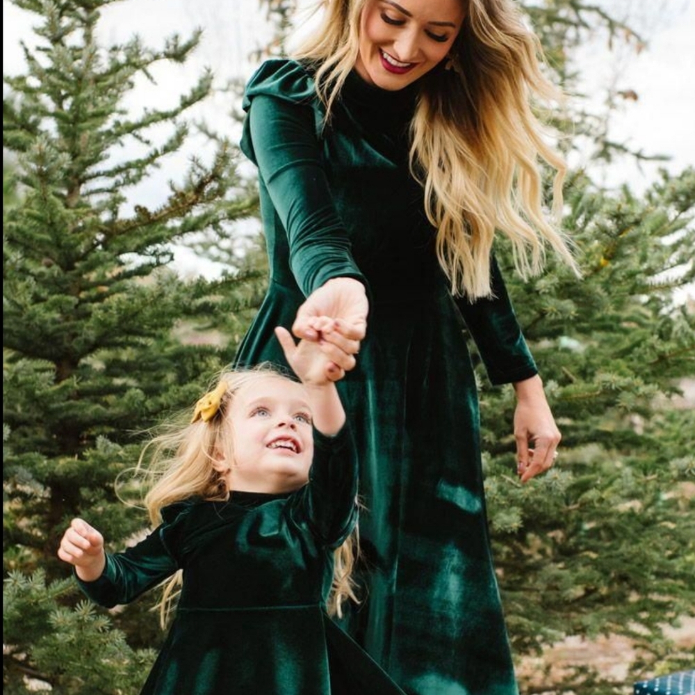 Les Amis velvet Midi GREEN dress